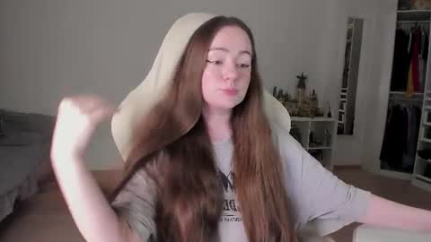Lil 3 online show from September 2, 5:59 pm