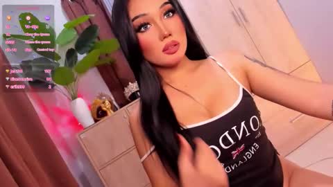 Miss Lily online show from May 2, 1:43 am