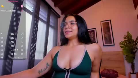 lila_foox online show from August 12, 6:21 pm