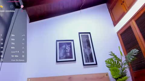 lila_foox online show from August 13, 7:50 pm