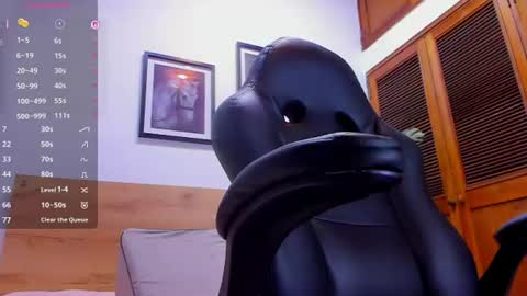 lila_foox online show from August 14, 10:02 pm