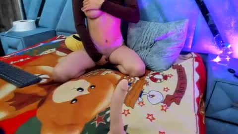lila_sg online show from August 6, 6:51 pm
