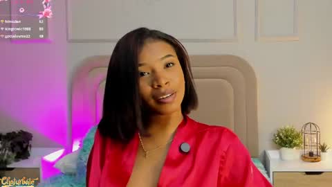 lila bailey  online show from August 6, 12:53 am