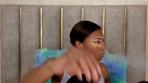 lila bailey  online show from August 15, 12:47 am
