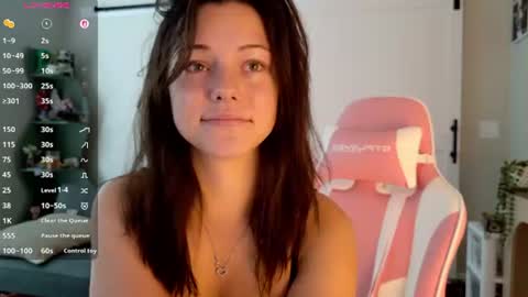 lilbbyily1 online show from July 27, 5:18 pm