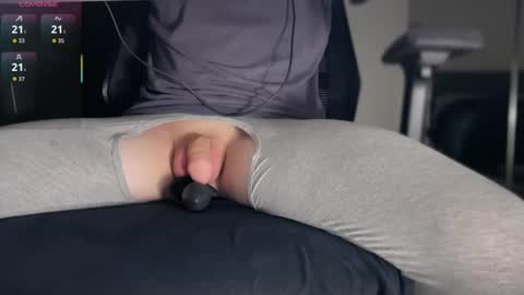lilbenny05 online show from June 9, 11:38 am