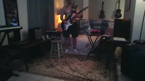 lildicksissy online show from April 3, 4:31 am