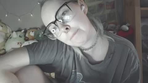 emily ryanson online show from July 31, 1:45 am