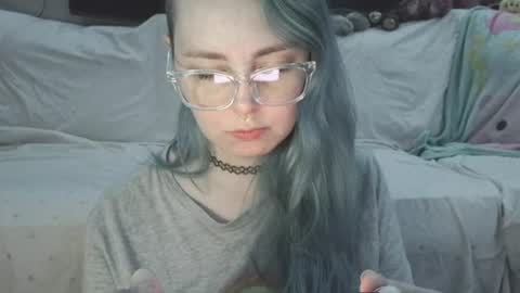 emily ryanson online show from August 13, 4:15 am