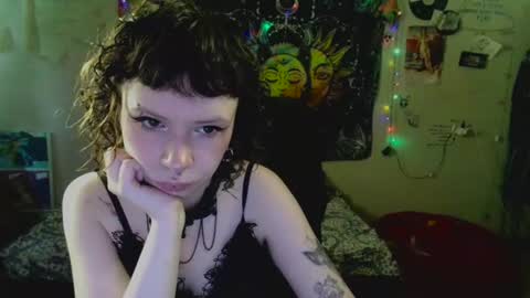 Lil online show from July 18, 7:31 am