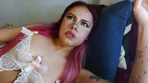 lilfoxxi online show from July 10, 2:28 am