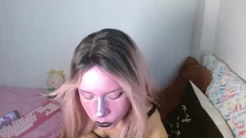 lilfoxxi online show from July 21, 8:33 pm