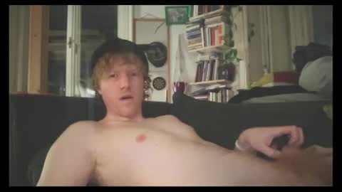 lilginge1 online show from April 3, 9:18 pm