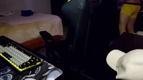 Fernando online show from August 2, 3:13 am