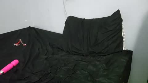 lili848744 online show from July 27, 1:44 am