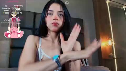 LILI  DOLL online show from August 15, 2:26 am