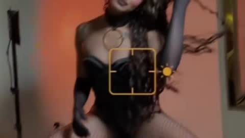 lili_evanss online show from July 30, 6:04 pm
