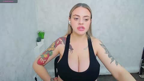 Lilia online show from August 11, 8:38 am