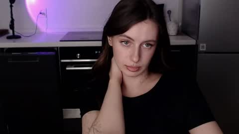 Lilu online show from August 13, 6:22 pm