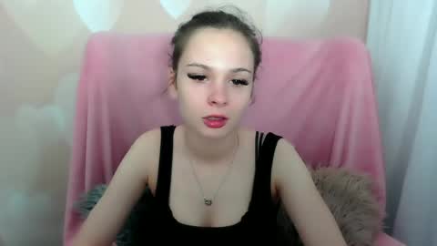 LiliBlush online show from June 28, 7:28 pm