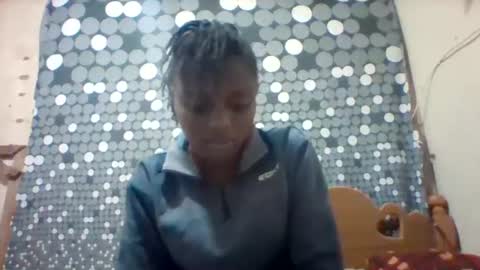 liligal online show from August 3, 4:19 am