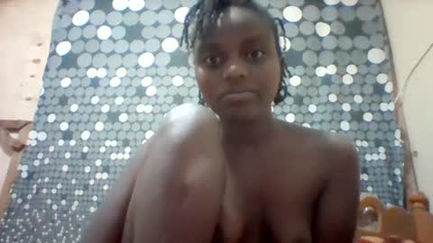liligal online show from August 8, 5:51 am