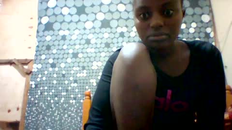 liligal online show from August 10, 5:31 am