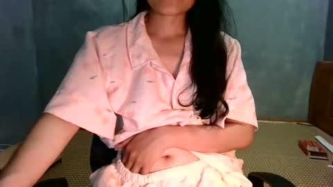 lililove88 online show from July 25, 2:10 pm