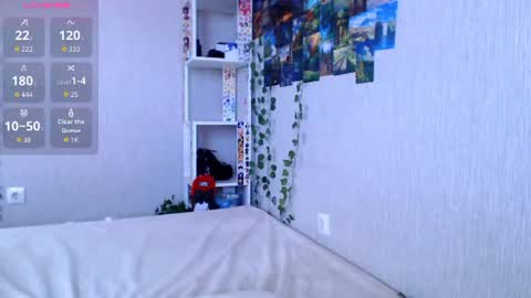 lilimip online show from August 14, 8:40 am