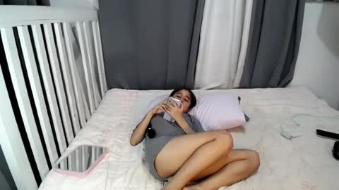 lilith14x online show from July 23, 10:39 am
