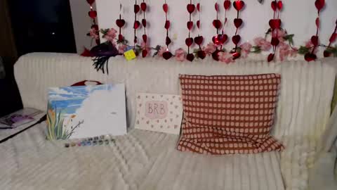 Lilly online show from June 5, 10:59 pm