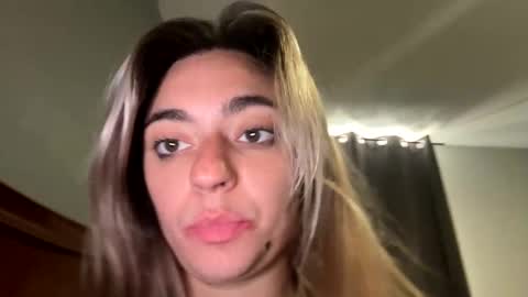 lilith_luv444 online show from May 8, 4:31 pm