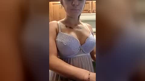 lilith_luv444 online show from June 14, 12:13 pm