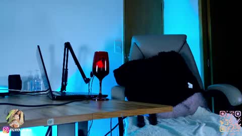 lilith_malum online show from July 31, 11:21 pm