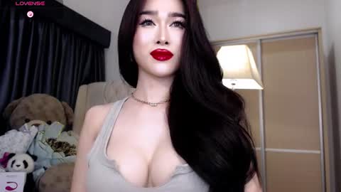 kelly online show from August 1, 7:31 pm