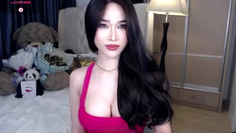 kelly online show from August 7, 6:08 pm