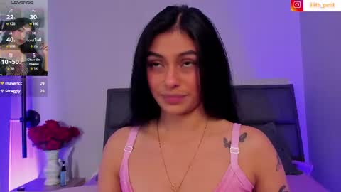 Lili petit  online show from August 7, 12:38 pm