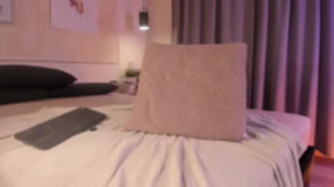 lilith_sage_ online show from August 12, 1:30 am
