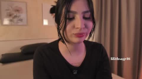 lilith_sage_ online show from August 13, 12:13 am