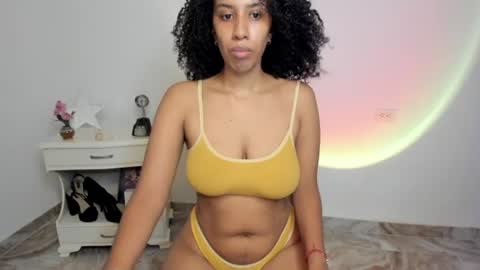 Alejandra  online show from August 15, 4:49 am
