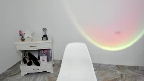 Alejandra  online show from August 16, 4:38 am