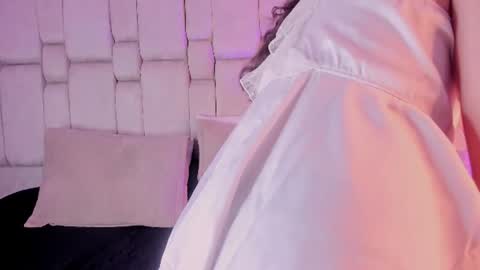 Welcome to Lilith room online show from August 13, 3:53 am