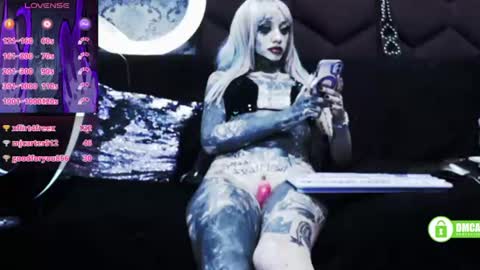 silverbansheesvicide online show from July 13, 8:54 am