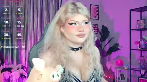 LilithNelson online show from July 28, 5:19 pm