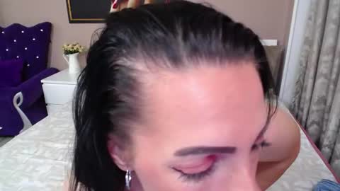 lilithreys online show from August 13, 10:40 am