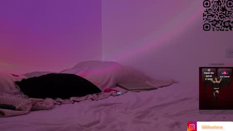 Lilith Selene online show from July 29, 3:46 am