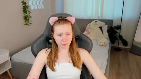  Lili Tiny  GMT2 3-10AM  MonTueWedThuSat online show from August 9, 8:48 am