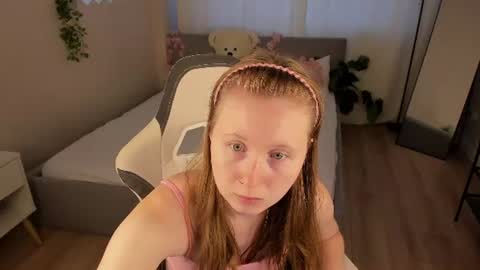  Lili Tiny  GMT2 3-10AM  MonTueWedThuSat online show from August 13, 2:25 am