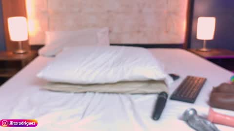 lilitzrodriguez online show from August 5, 3:21 pm