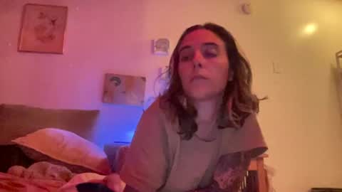 lilldaddysgirl online show from August 5, 6:11 am
